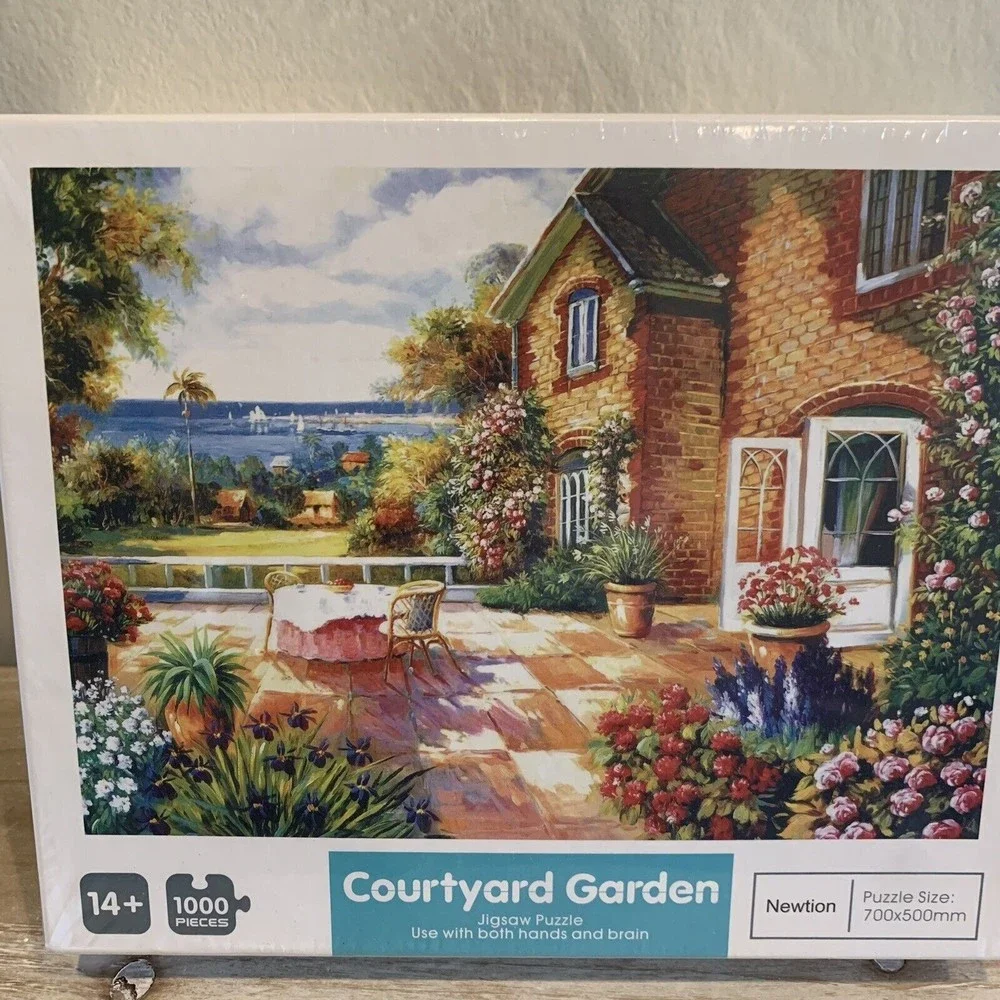 Newtion Courtyard Garden 1000 Piece Jigsaw Puzzle New